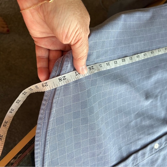 Mizzen + Main button down collared shirt. Standard Fit. Poly. Blue and white - Picture 12 of 12